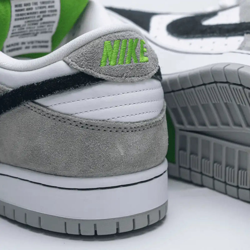 Nike SB Dunk Low Chlorophyll